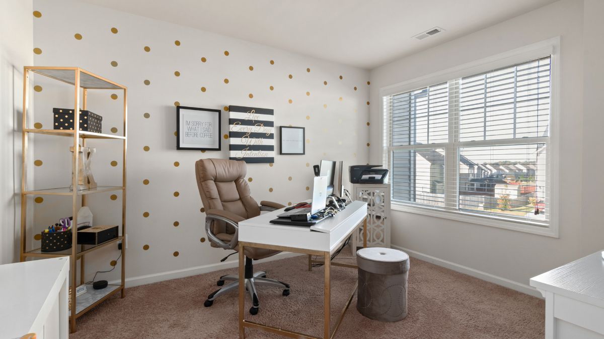 Discover the latest and most innovative home office trends for 2024 in this comprehensive guide.