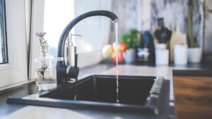 Kitchen Faucet and Sink Trends for 2024